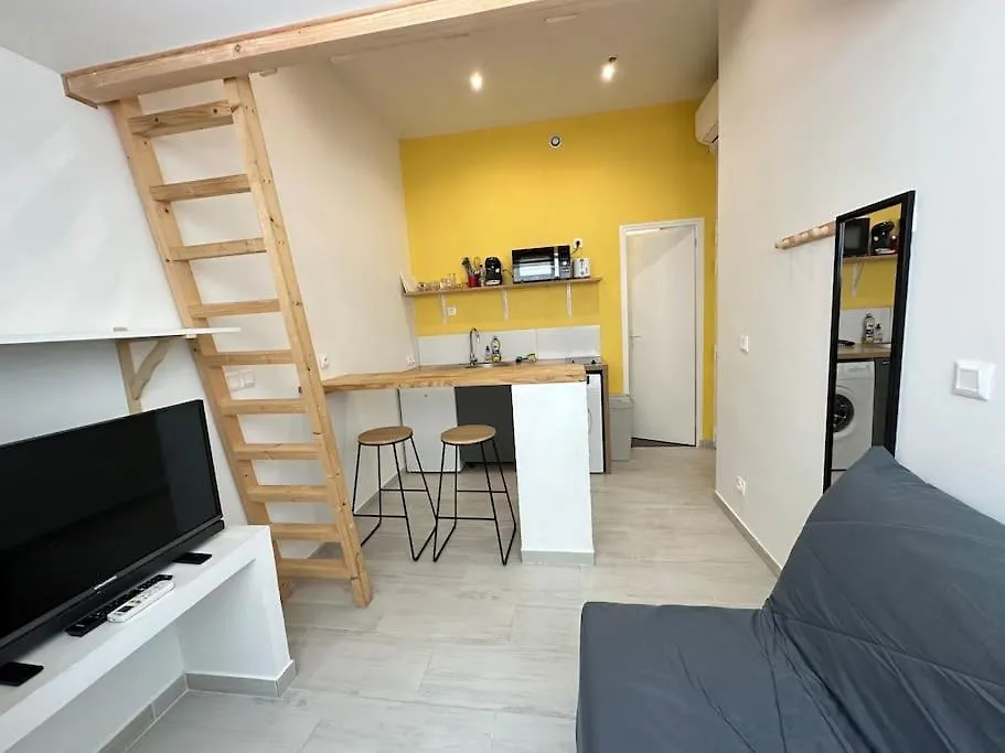 Cosy Studio Avec Mezzanine Proche Ville Nice França