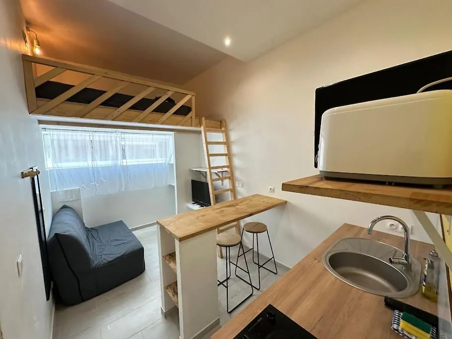 Cosy Studio Avec Mezzanine Proche Ville Nice 0*,  França